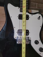 24 Jagmaster neck.jpg 24 Jagmaster neck.jpg