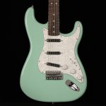 squier_vintage_modified_surf_stratocaster1.jpg squier_vintage_modified_surf_stratocaster1.jpg