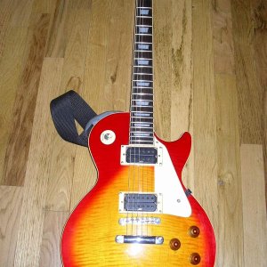 Epiphone Les Paul with thin neck